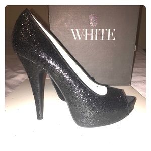 Vera Wang Glitter Pumps size 8 1/2
